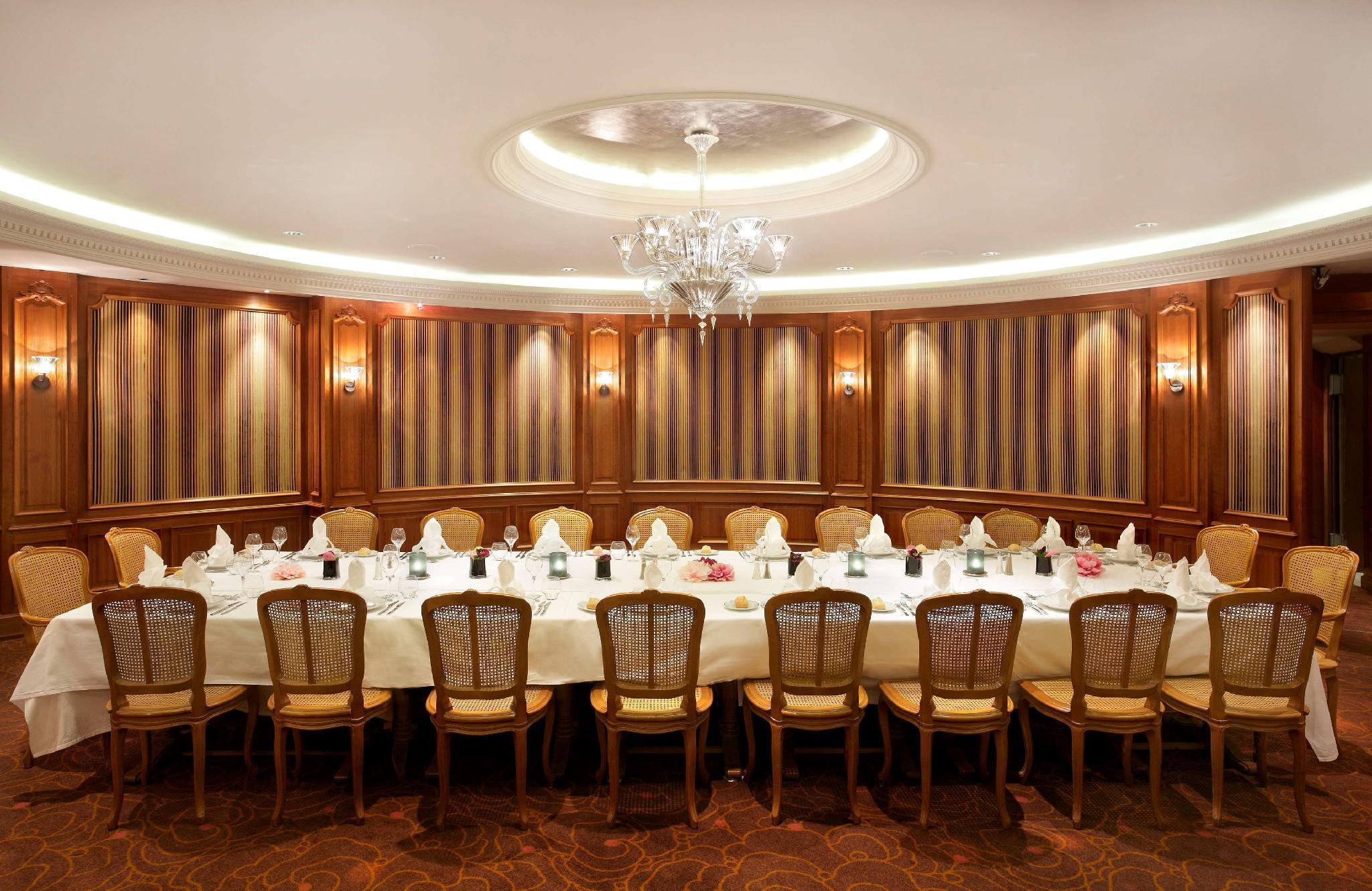 夫隆特纳克城堡酒店 巴黎 餐厅 照片